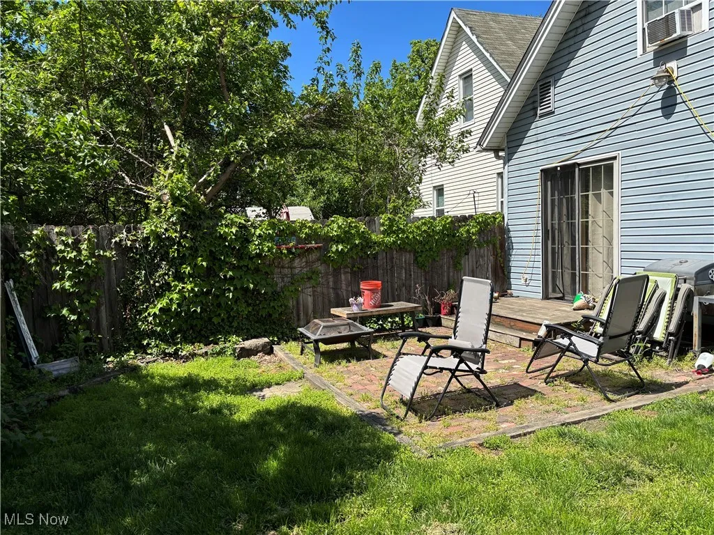 2456 Rear Backyard
