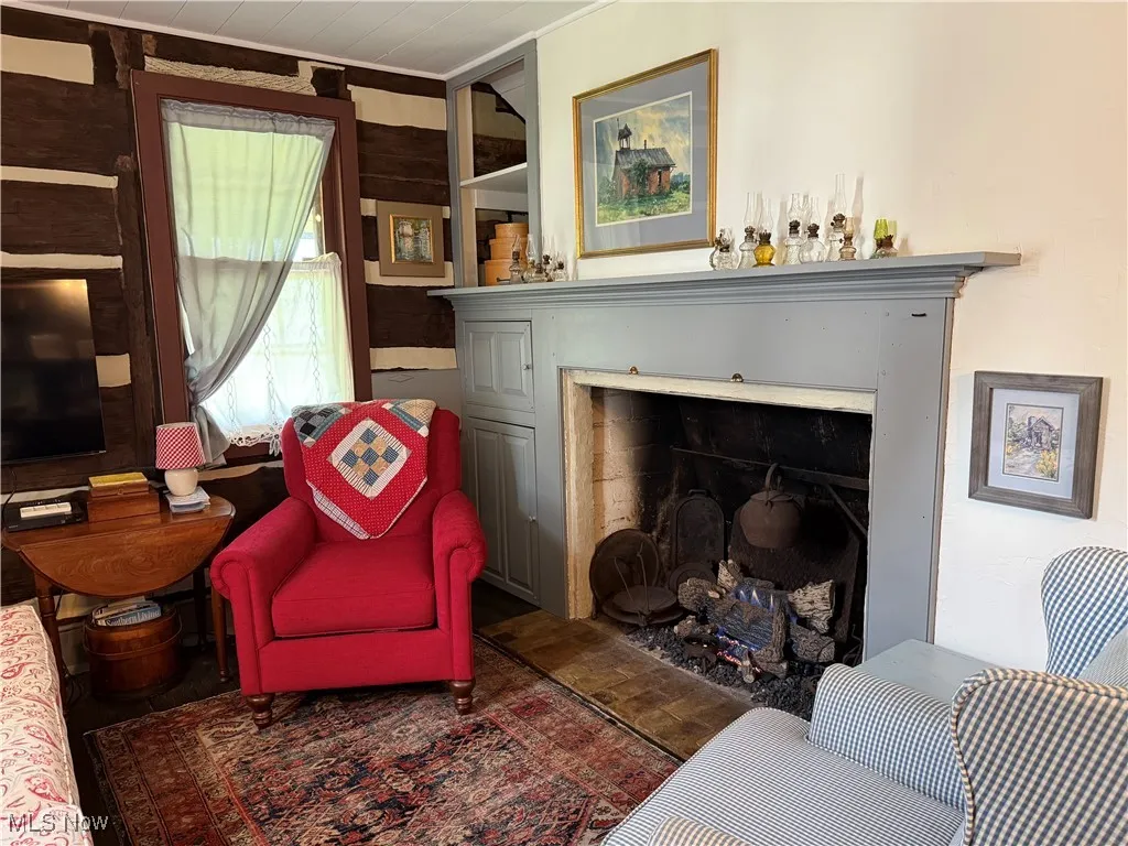 gas fireplace
