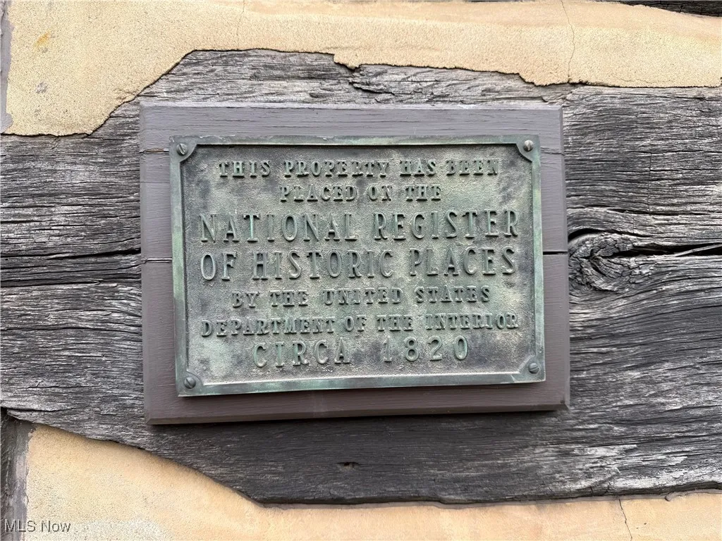 Historic marker

