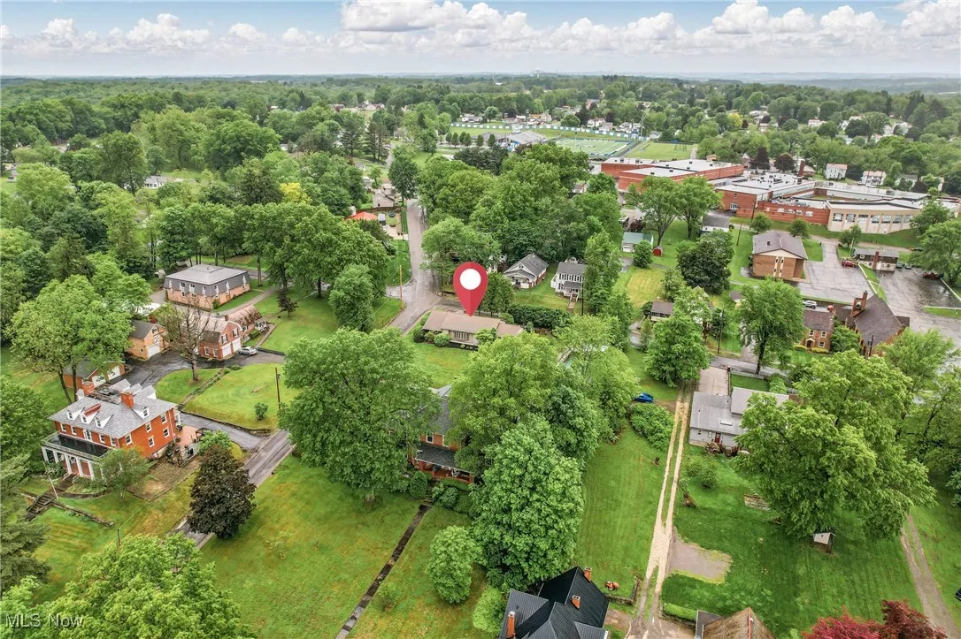 Home is very close to the downtown area.