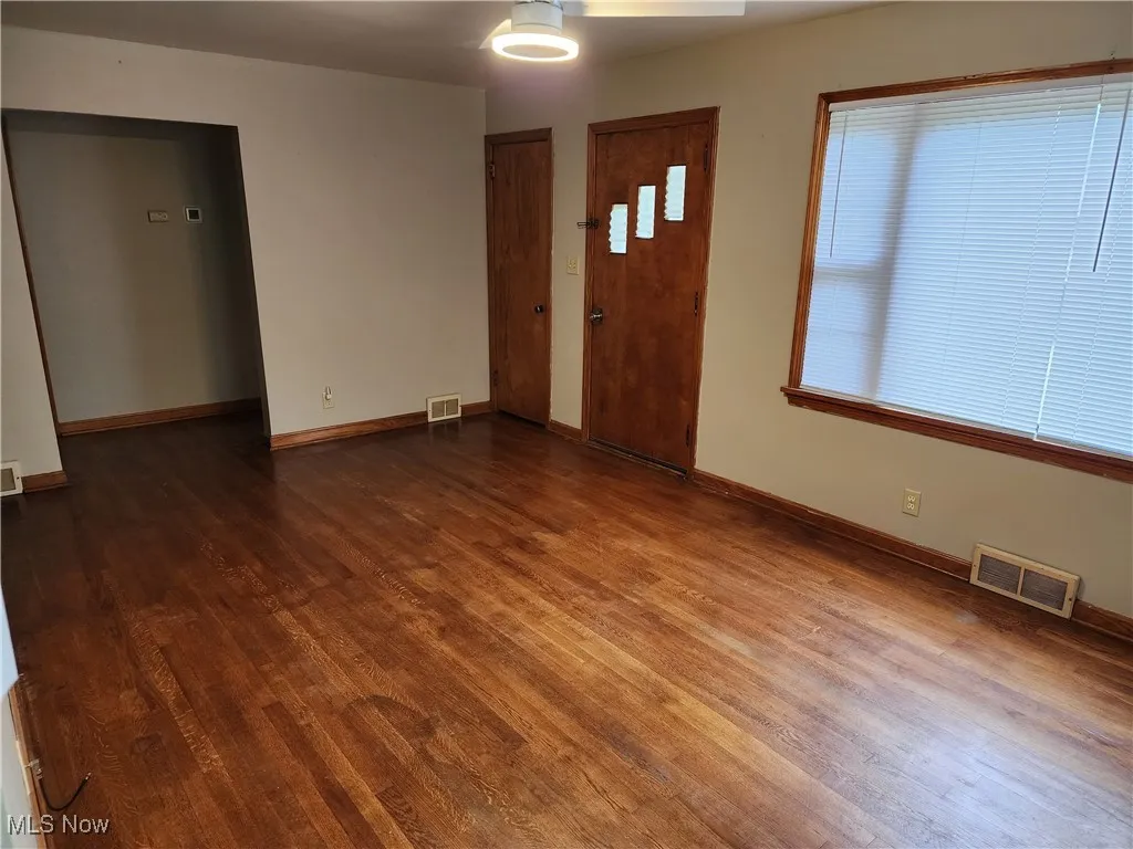 221 Efaw Avenue, St. Clairsville, Ohio,MLS Now Listing ID