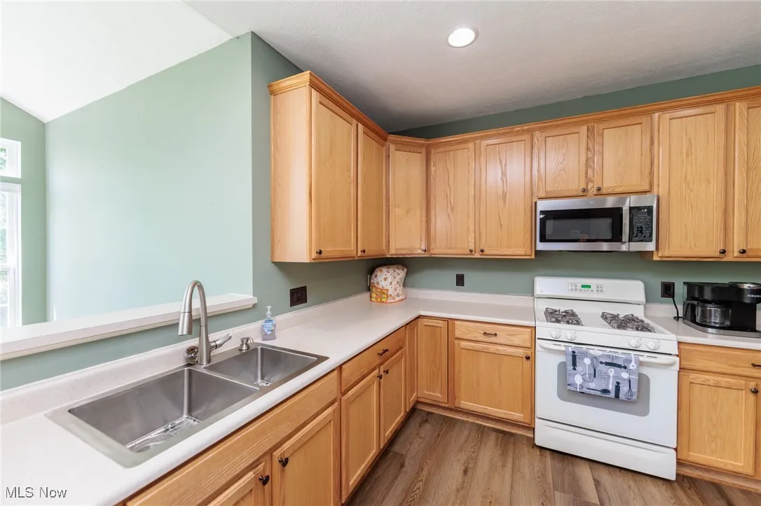 4928 Treeline Drive, Brunswick, Ohio,MLS Now Listing ID