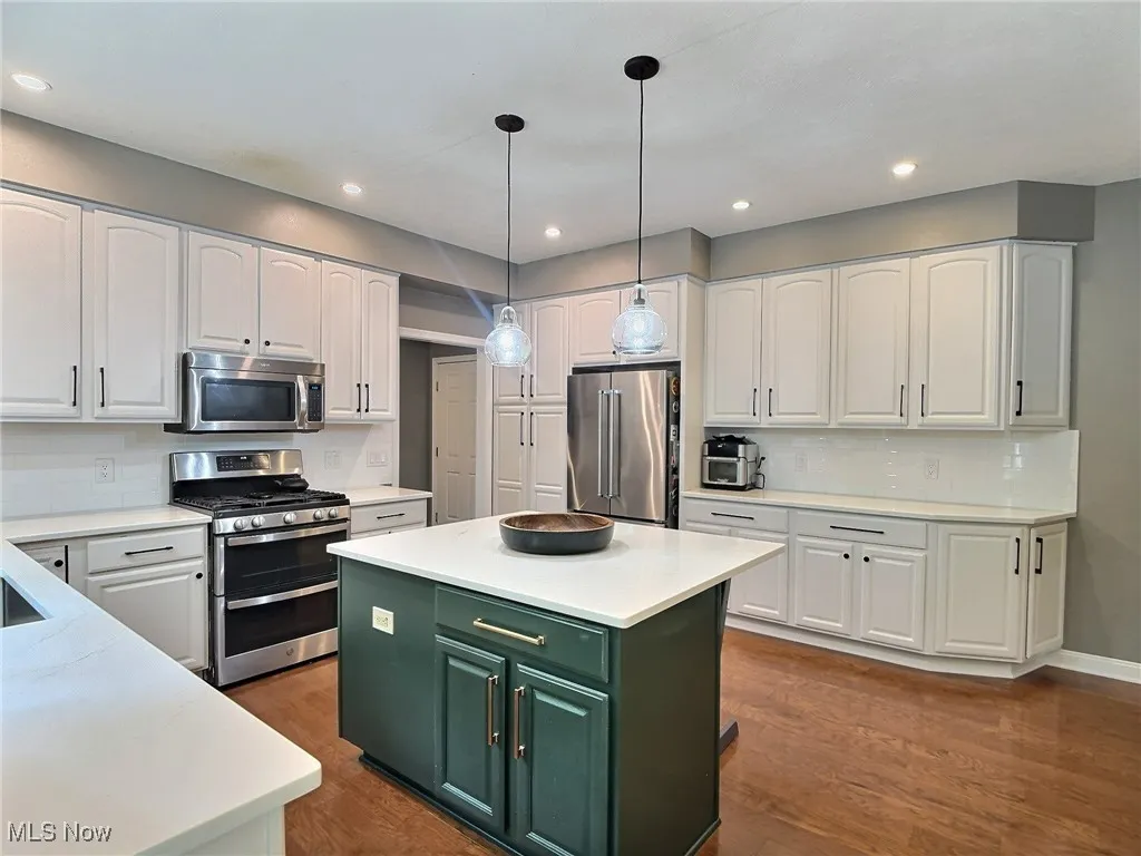 5554 Ridgewood Lane, Brecksville, Ohio 44141,MLS Now Listing ID