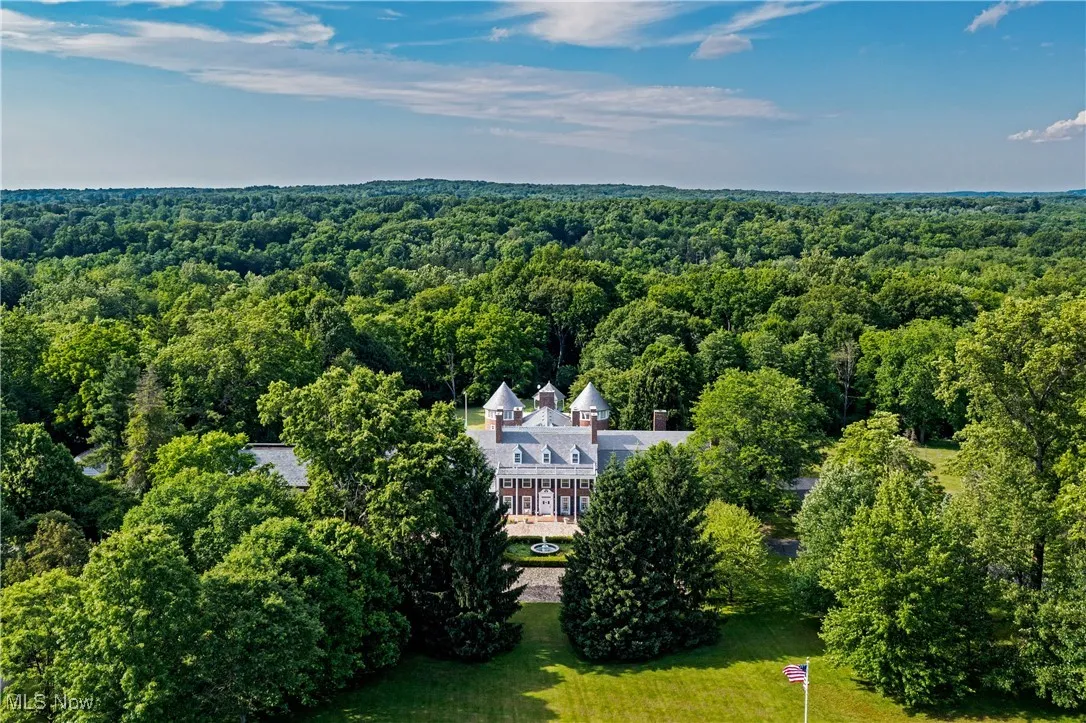 3450 Roundwood Road, Hunting Valley, Ohio 44022,MLS Now Listing ID