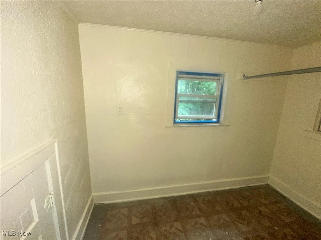 27 E Emerling Avenue, Akron, Ohio,MLS Now Listing ID