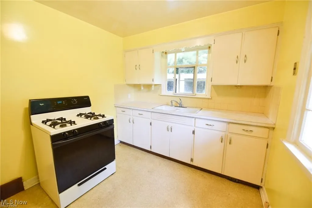 594 Shook Road, Coventry, Ohio,MLS Now Listing ID
