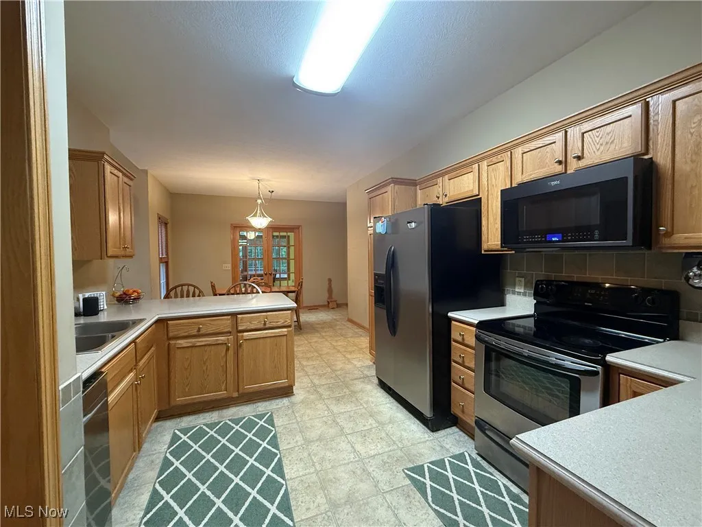 647 Benedict Leavittsburg Road, Leavittsburg, Ohio,MLS Now Listing ID