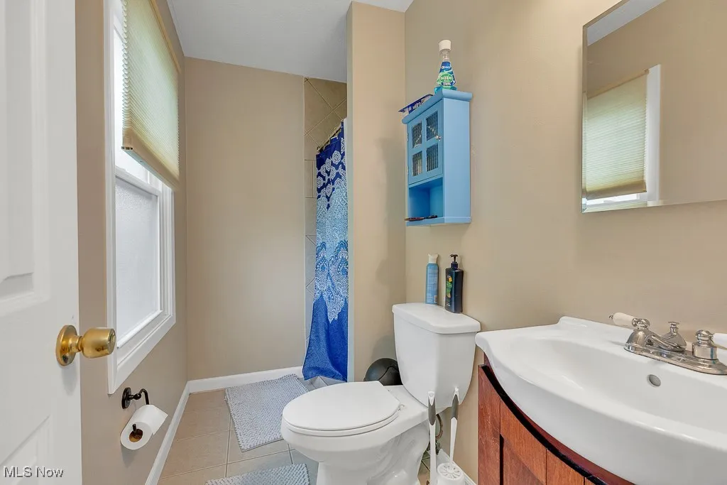 Second Floor ensuite bathroom
