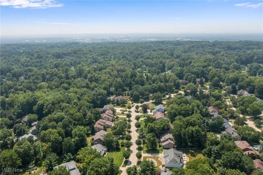 32560 Wintergreen Drive, Solon, Ohio 44139,MLS Now Listing ID