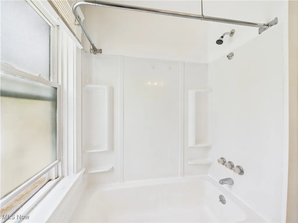 448 E Voris Street, Akron, Ohio,MLS Now Listing ID