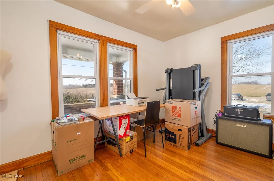 Dining  room area
