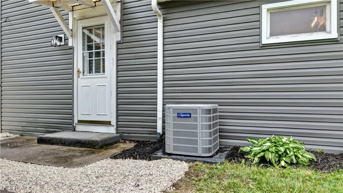 Exterior view of cooling unit