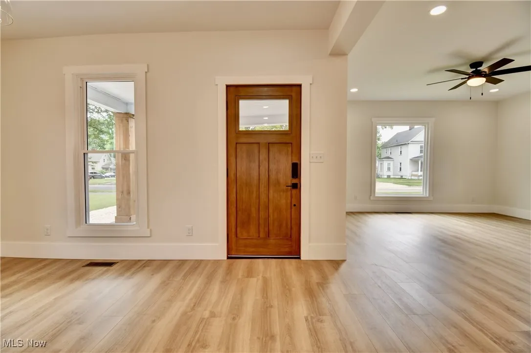 205 W Slingluff Avenue, Dover, Ohio,MLS Now Listing ID