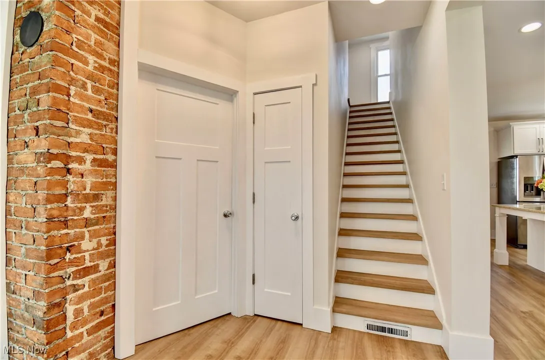 205 W Slingluff Avenue, Dover, Ohio,MLS Now Listing ID