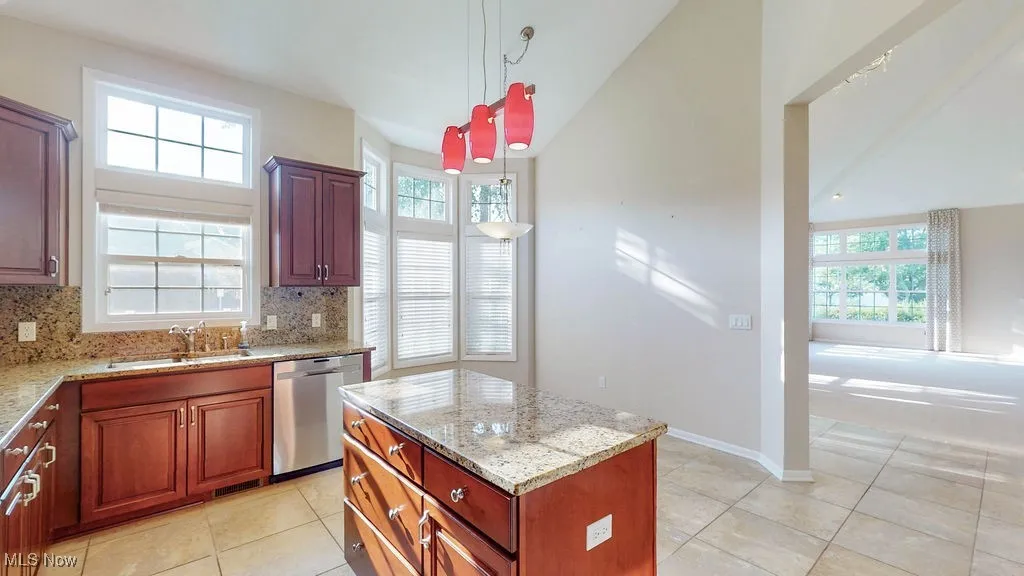 250 Blossom Lane, Orange, Ohio 44022,MLS Now Listing ID
