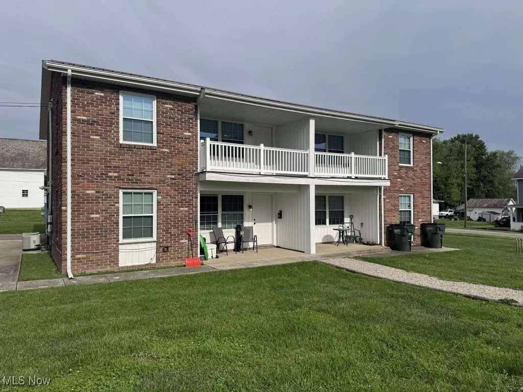 545 E. McConnel Ave