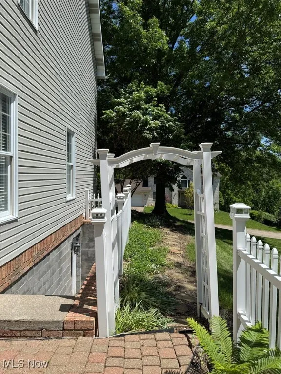 106 Toni Lane, St Clairsville, Ohio,MLS Now Listing ID