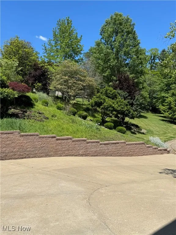 106 Toni Lane, St Clairsville, Ohio,MLS Now Listing ID