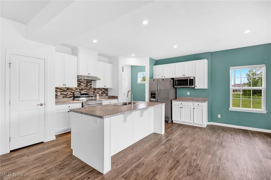 611 Sunriver Drive, Painesville, Ohio,MLS Now Listing ID
