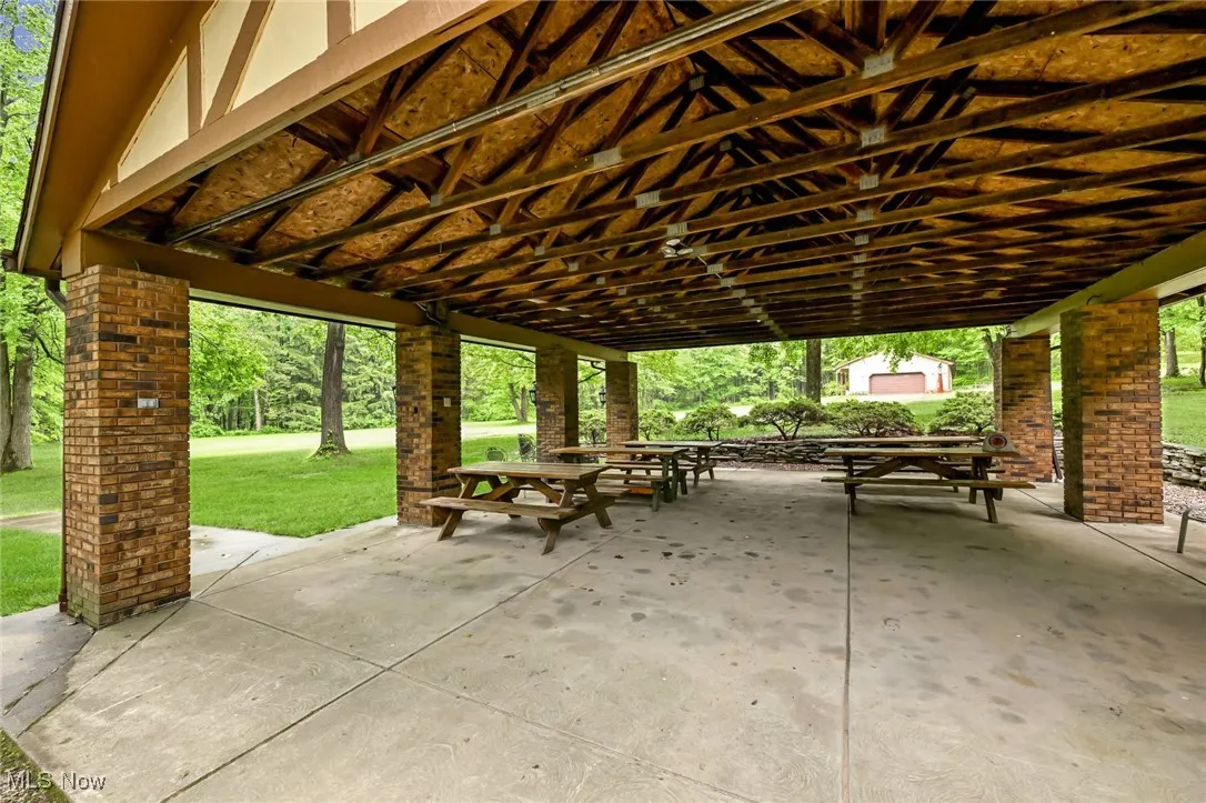 5016 E Pleasant Valley Road, Independence, Ohio 44131,MLS Now Listing ID