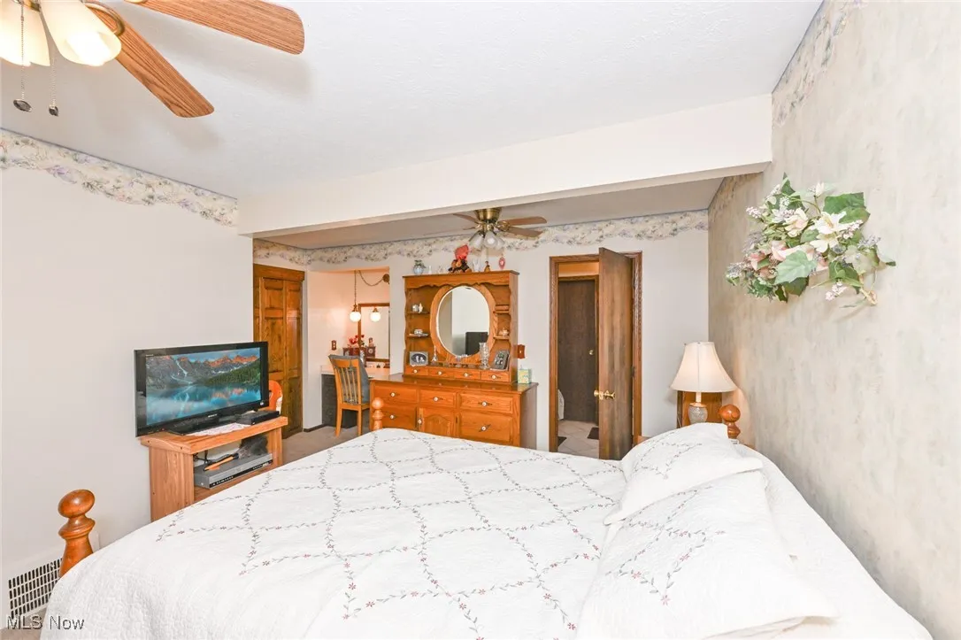 5016 E Pleasant Valley Road, Independence, Ohio 44131,MLS Now Listing ID