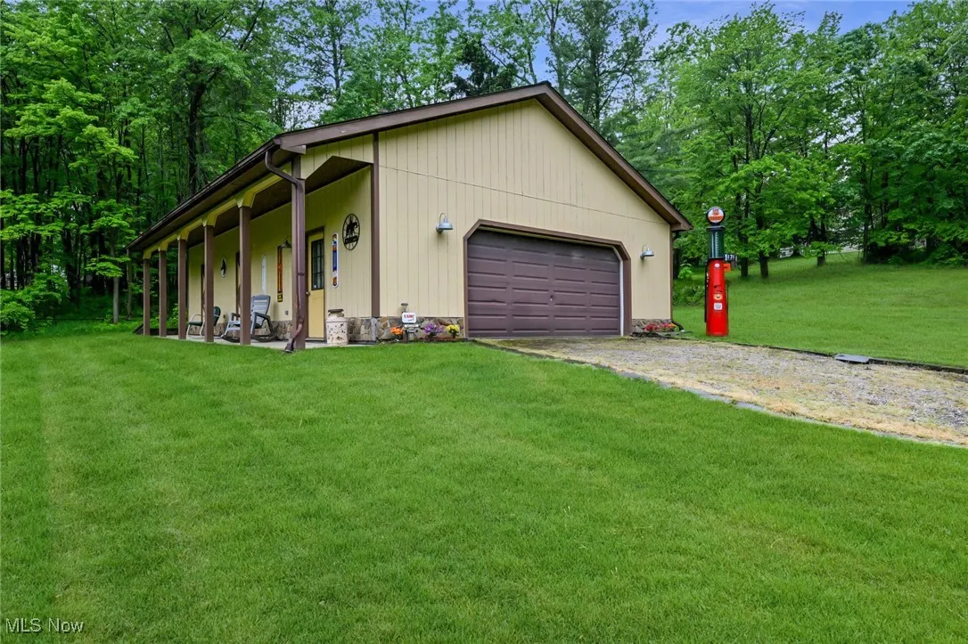 5016 E Pleasant Valley Road, Independence, Ohio 44131,MLS Now Listing ID