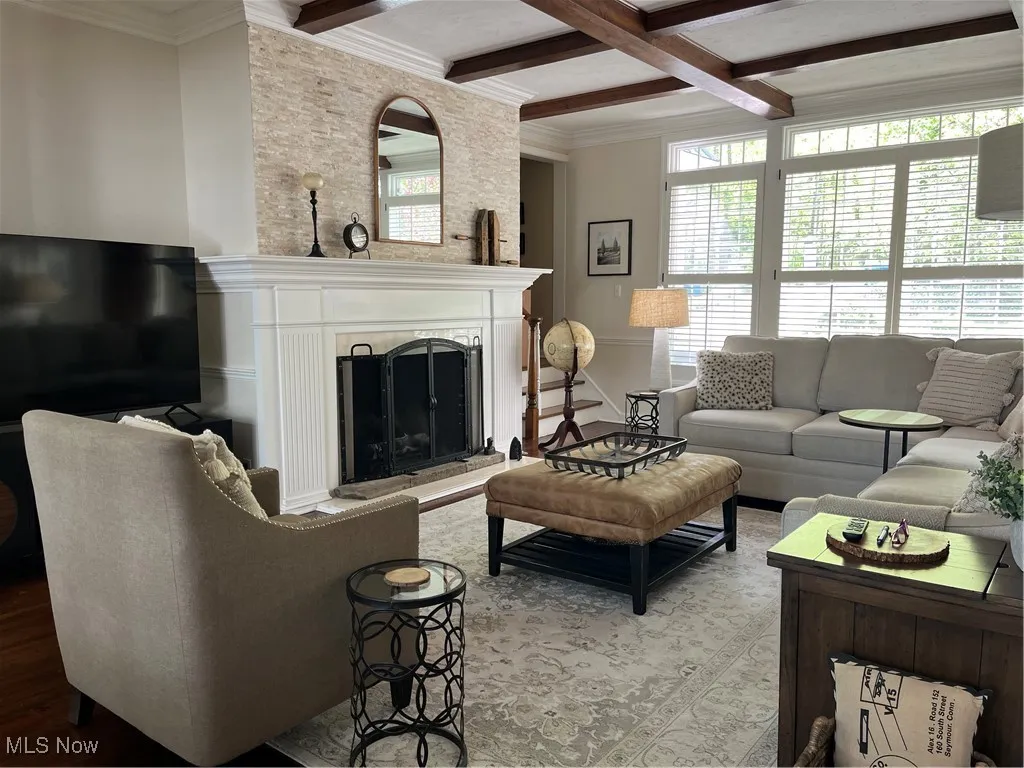8330 Lucerne Drive, Chagrin Falls, Ohio,MLS Now Listing ID