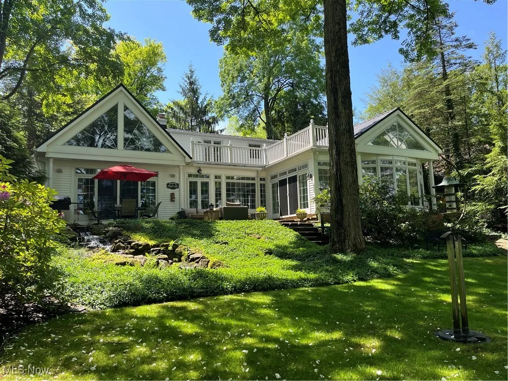 8330 Lucerne Drive, Chagrin Falls, Ohio,MLS Now Listing ID