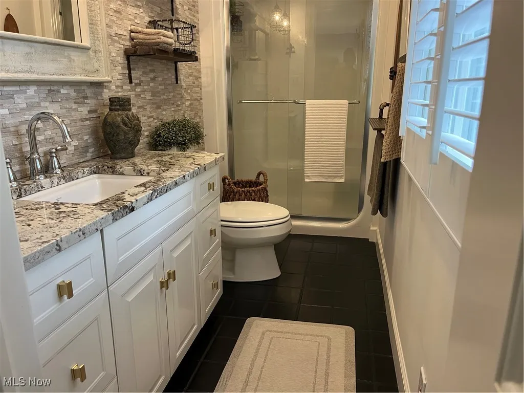 8330 Lucerne Drive, Chagrin Falls, Ohio,MLS Now Listing ID