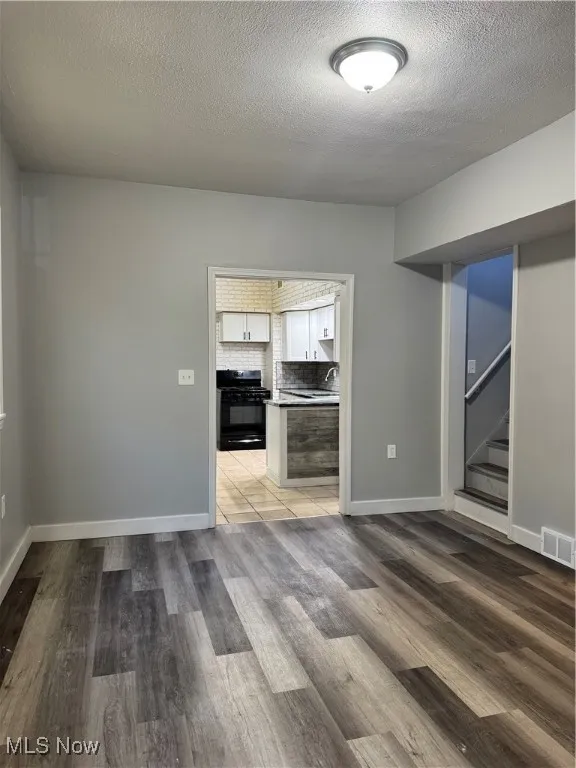 6915 Lawn Avenue, Cleveland, Ohio,MLS Now Listing ID