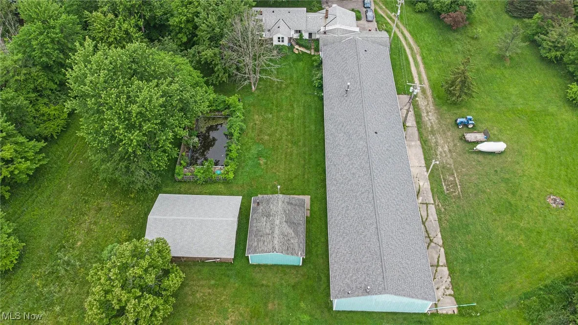 Drone / aerial view