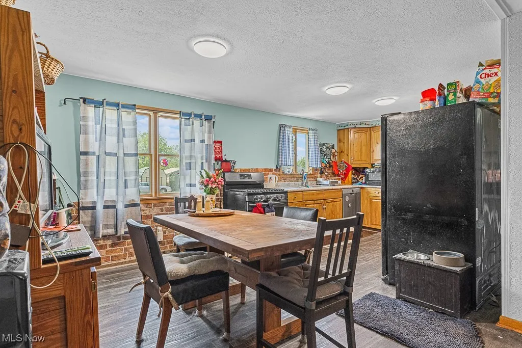 5869 Beechwood Avenue, Alliance, Ohio,MLS Now Listing ID