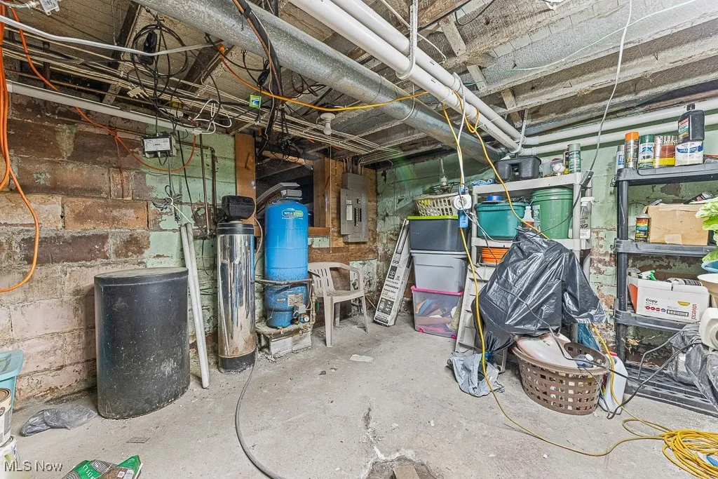 5869 Beechwood Avenue, Alliance, Ohio,MLS Now Listing ID