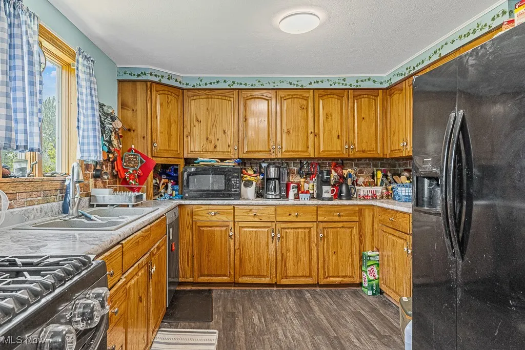 5869 Beechwood Avenue, Alliance, Ohio,MLS Now Listing ID
