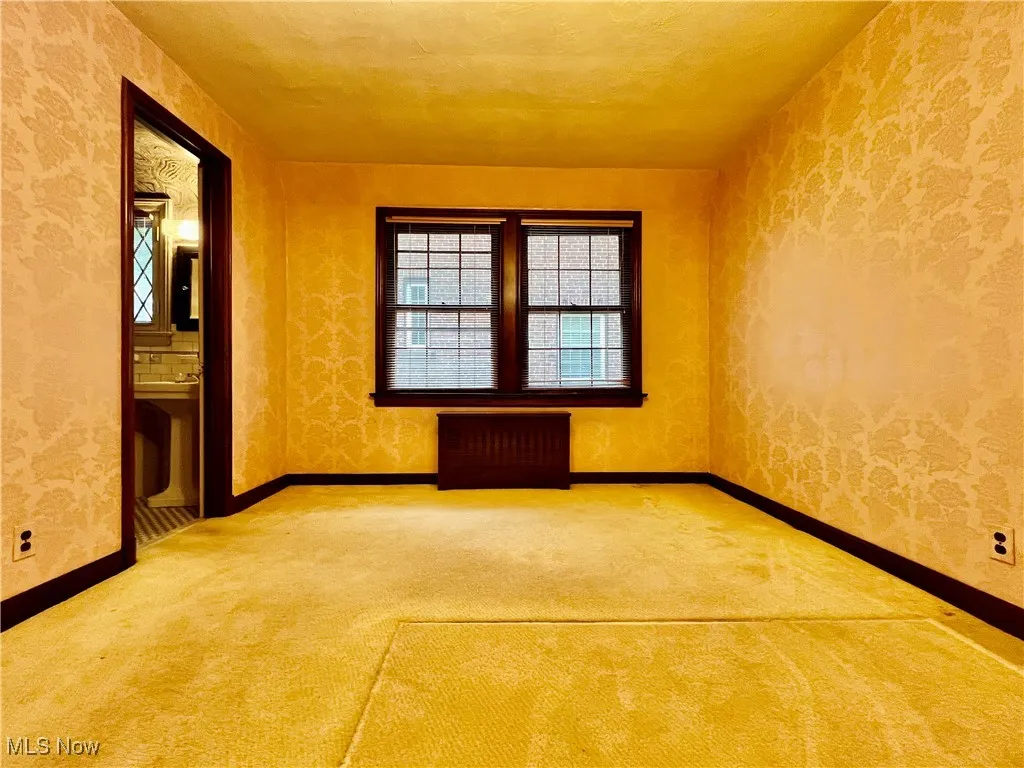 bedroom - 3 with walk thru bath