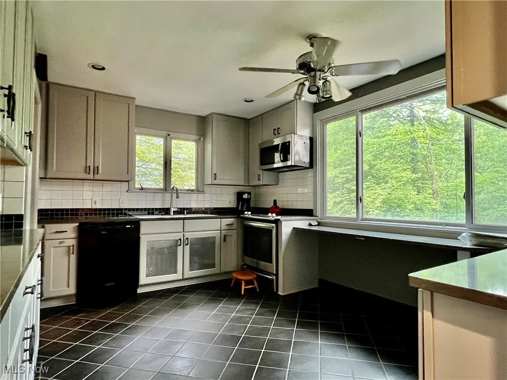 16215 Oakhill Road, East Cleveland, Ohio,MLS Now Listing ID