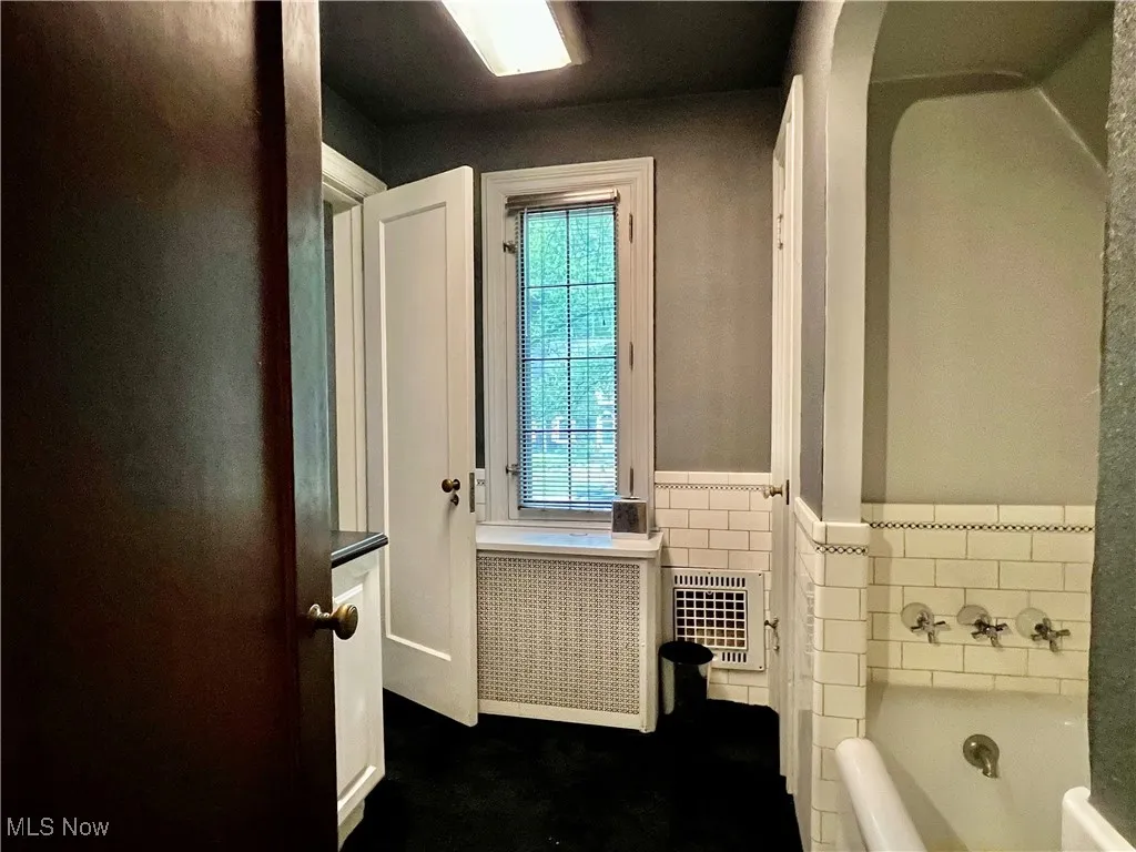16215 Oakhill Road, East Cleveland, Ohio,MLS Now Listing ID