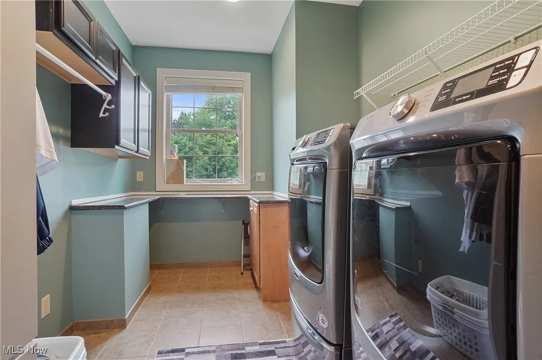 1302 Hillandale Drive, Akron, Ohio,MLS Now Listing ID
