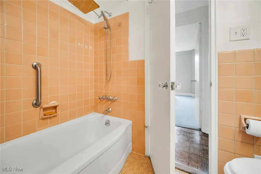 13800 Fairhill Road # 418, Shaker Heights, Ohio,MLS Now Listing ID
