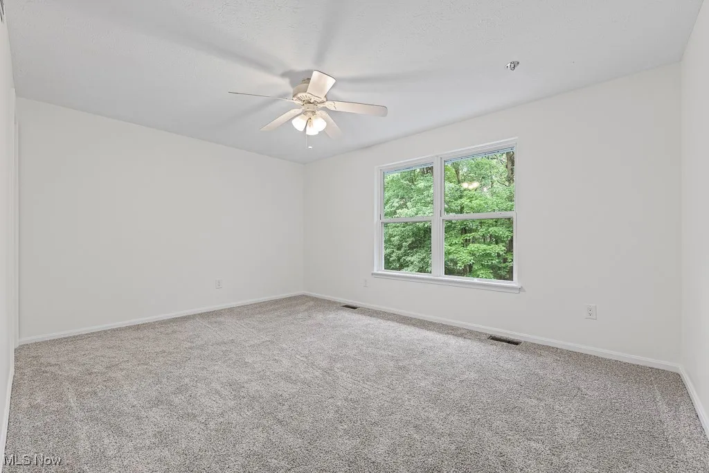 bedroom 3/4