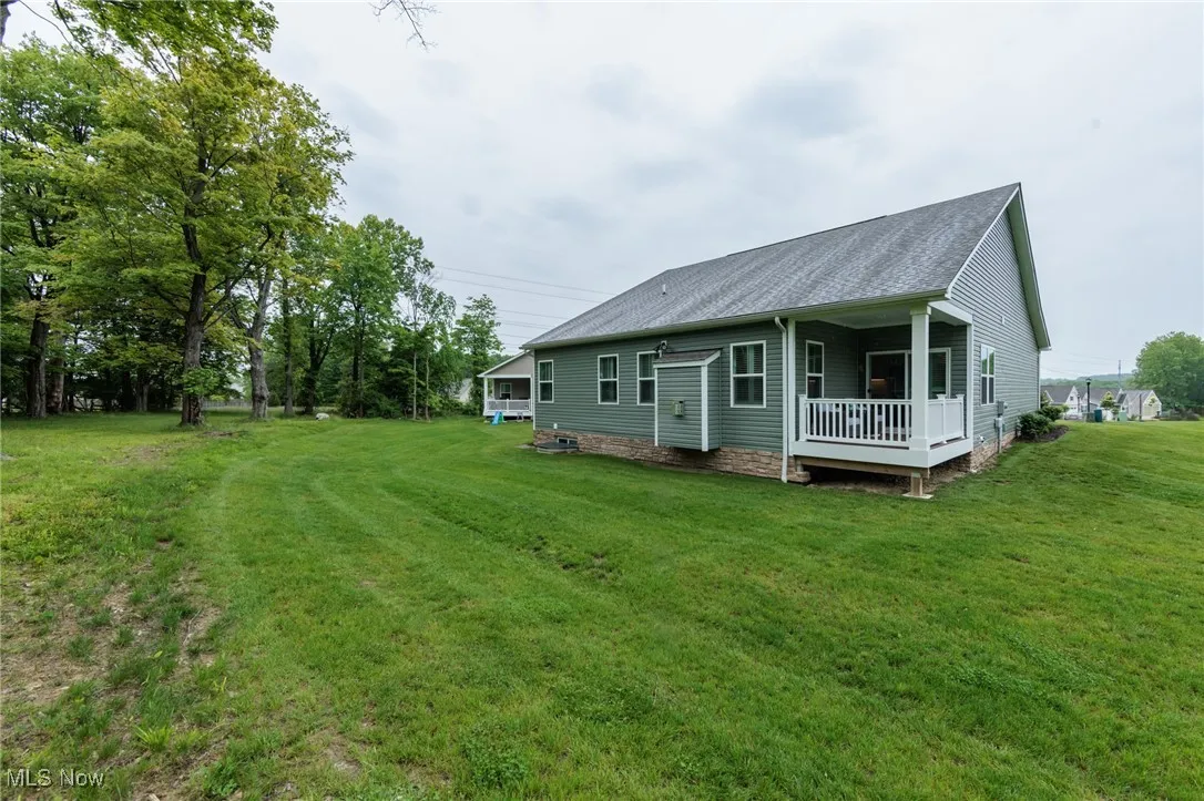 rear of home
