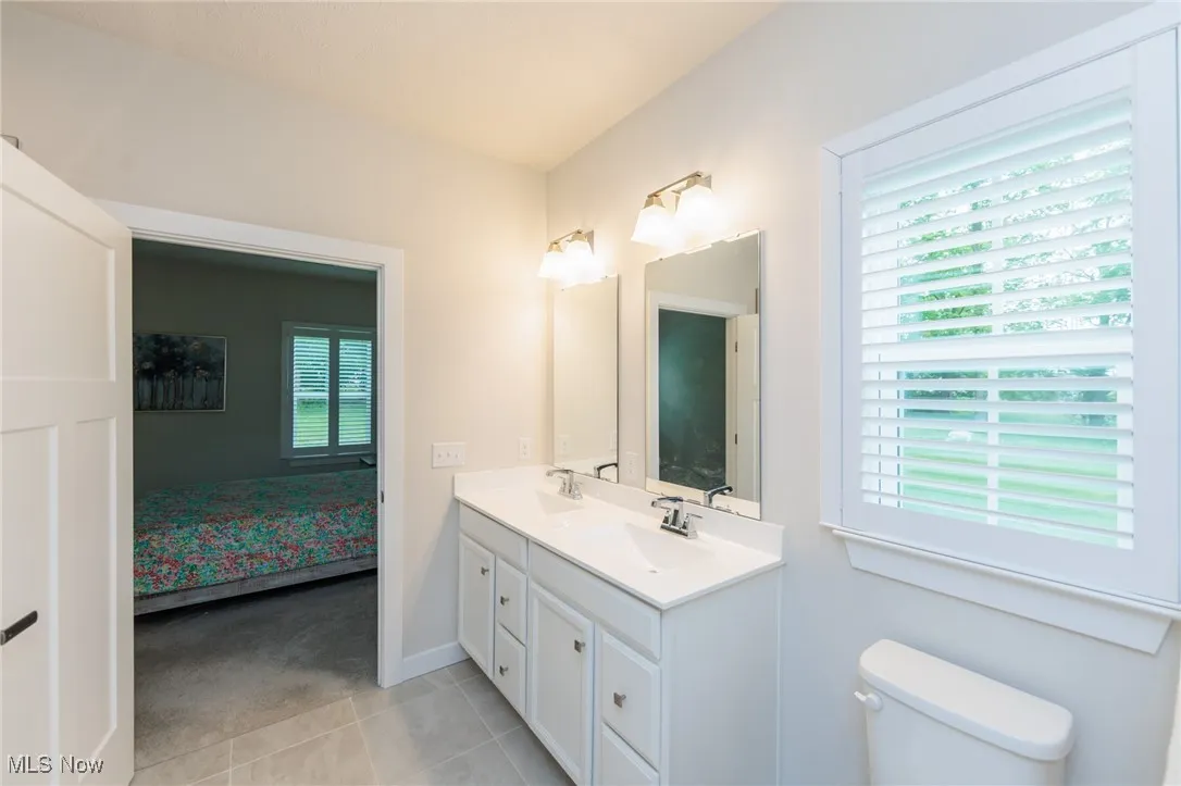 Ensuite bathroom