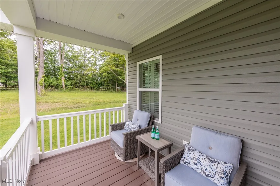 COVERED PORCH
