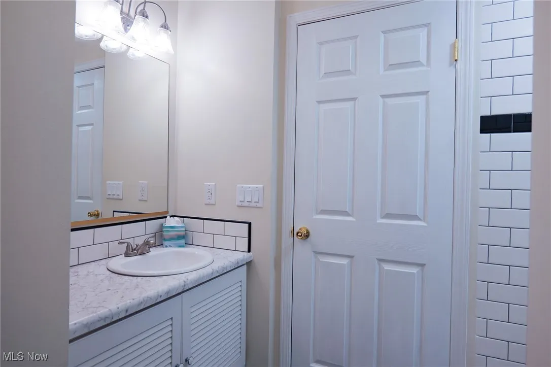 8266 Steeplechase Drive, Mentor, Ohio,MLS Now Listing ID