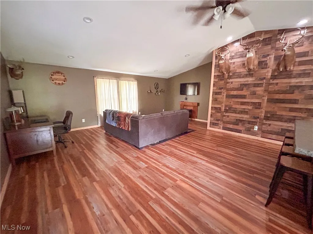 49722 Carmel Achor Road, Rogers, Ohio,MLS Now Listing ID