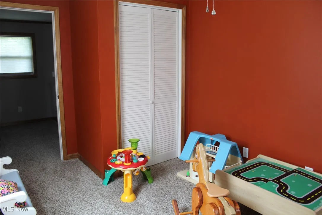 Upstairs Bedroom 1