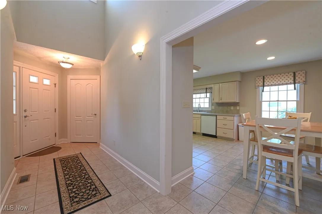 46 Hidden Pond Drive, Doylestown, Ohio,MLS Now Listing ID