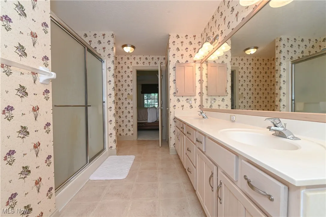 46 Hidden Pond Drive, Doylestown, Ohio,MLS Now Listing ID
