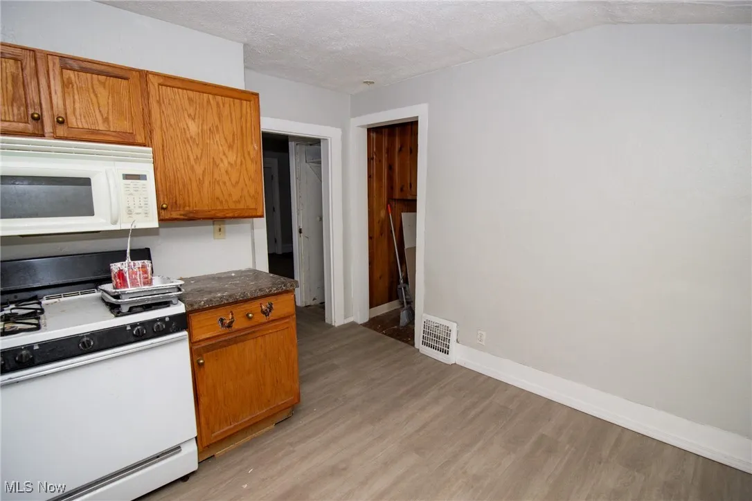 320 Crosby Street, Akron, Ohio,MLS Now Listing ID