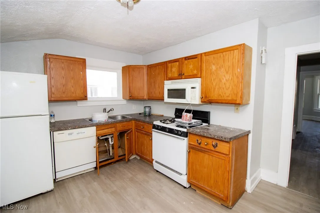 320 Crosby Street, Akron, Ohio,MLS Now Listing ID